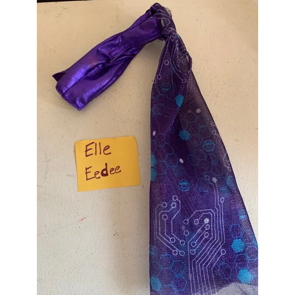 Monster High Doll Elle Eedee Boo‎ York Dress with Attached Cape Fabric